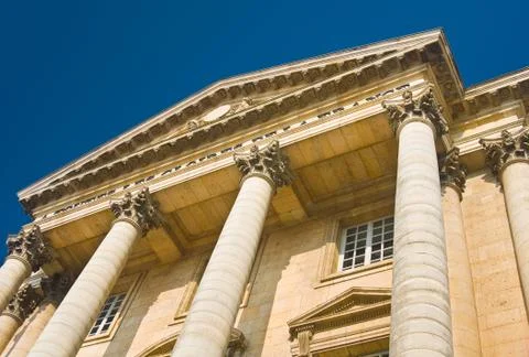 Palace facade with columns in versailles Illustrazione stock