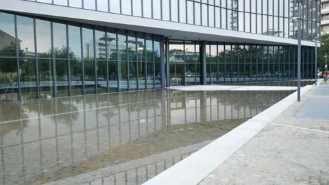 Palace in Piazza Olivetti square, Milan. Stock Footage 135305191