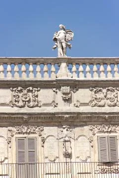 Palazzo maffei Фото