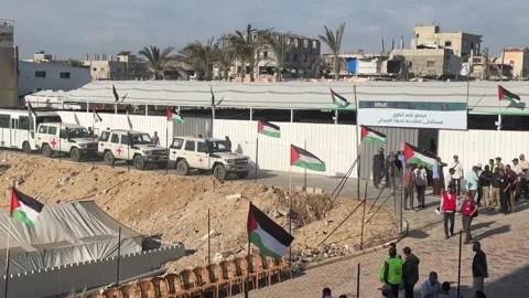 Palestinian Prisoners Released in Khan Yunis Stock Footage 320748301