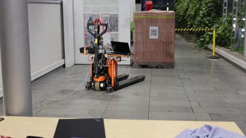 Pallet transport robot without human Stock Footage 286049448