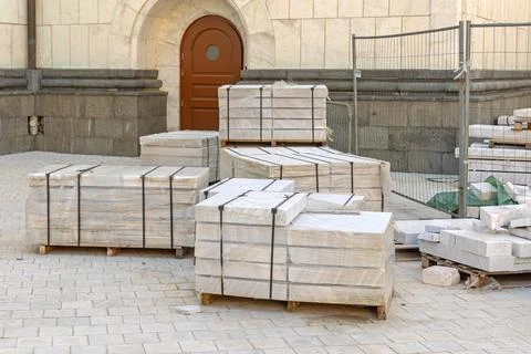 Pallets of Marble Tiles Stock-Fotos