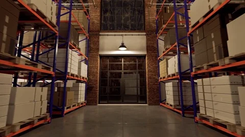 Pallets on the shelves in the loft warehouse. Video stock 84506881