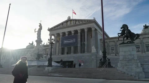 Palls Athene Statue in front of Austrian Parliament Building in Vienna Stock Footage 231225426