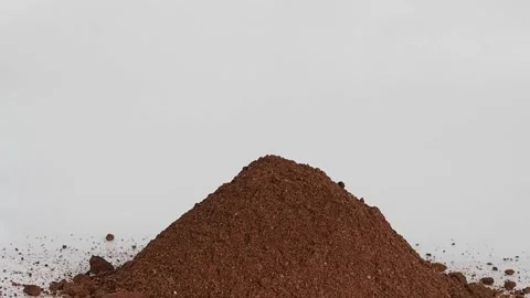 Palm kernel meal animal feed 库存影片 98086229