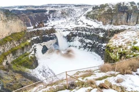 Palouse falls in winter.  Stock Photos