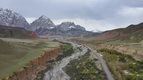 The Pamir Highway 스톡 동영상 316885436