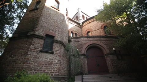 Pan across front exterior of Circular Church-Charleston Stock Footage 60925307
