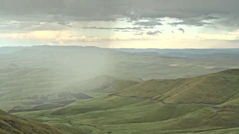 Pan across a mountain range Stock Footage 309769828