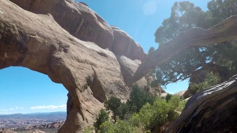 Pan to arch: V3 Stock Footage 79575031