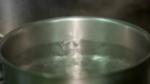 Pan with boiling water Stock-Footage 68327957