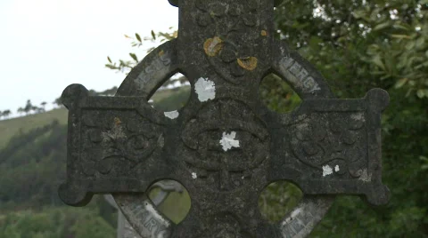 Pan from Celtic Cross to Graveyard 库存影片 460153