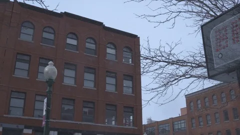 Pan to Close Up of NBA Shot Clock Monument 스톡 동영상 97585400