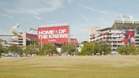 Pan Up Editorial Use Only December 10, 2024.Tampa, FL, USA. Early afternoon View Stock Footage 295293095