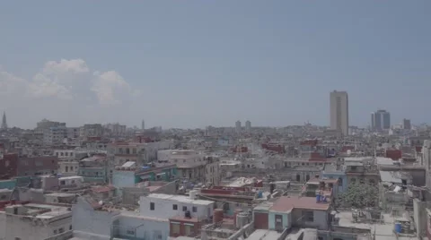 Pan of Havana rooftops Video stock 65551762