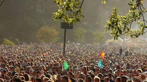 PAN LARGE CROWD DANCING THE JIG Stock Footage 12284890