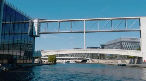 Pan (left to right) wide shot of  Marie-Elisabeth Luders Building. Berlin 動画素材 67572714