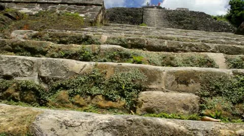 Pan of Mayan Temple Stock Footage 10849814