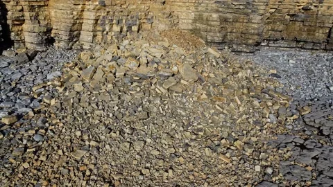 Pan Out from Cliff Fall Видео 202591676