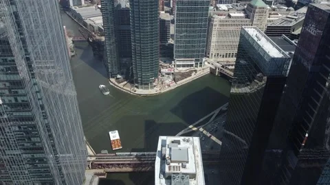 Pan up over Chicago River Stock Footage 181010236
