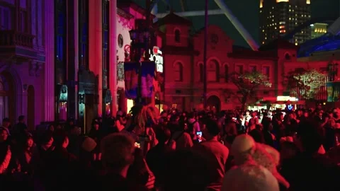 Pan over Huge Crowd of Halloween Party Goers at USJ for Halloween Horror Nights Vídeo Stock 297739752