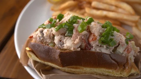 Pan right of lobster roll Stock Footage 112575583