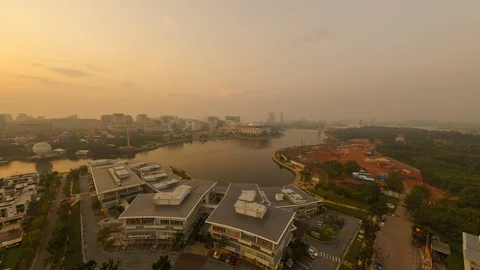 Pan Right Timelapse High POV Putrajaya Hot Air Balloon Festival, March 2019. Video stock 106797117