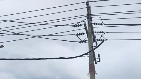 Pan right video of fully spaced cables waiting for termination. 스톡 동영상 340278143