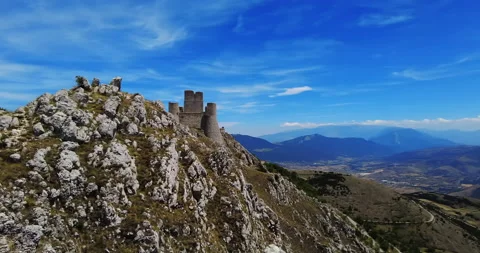 Pan of Rocca Calascio #2 스톡 동영상 156967586