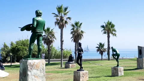 Pan shot of sculptures Stock Footage 158217280