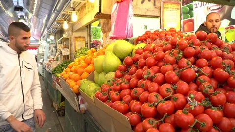 Pan &amp; Still Shots of Vegetables stand at Mahane Yehuda Market Jerusalem 库存影片 85190614