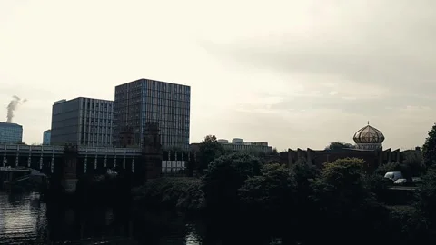 Pan towards Mosque Video stock 160437327