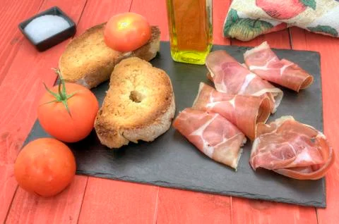 Pan tumaca complete Stock Photos