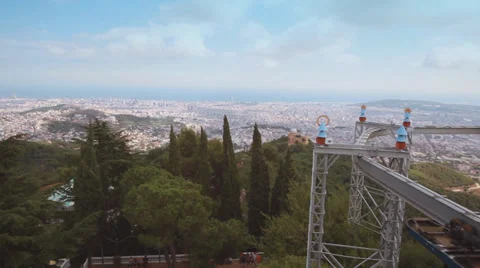 Pan very ws of Barcelona Stock-Footage 33889642