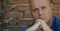 Pan View Desperate Person Serious Depression People Despair Thinking Expression 4k or 4k+ Resolution