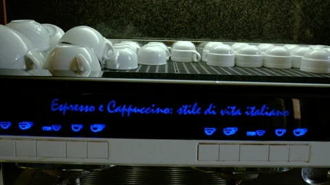 A pan view of a Italian coffee machine with the write " Italian lifestyle" Video stock 86386068