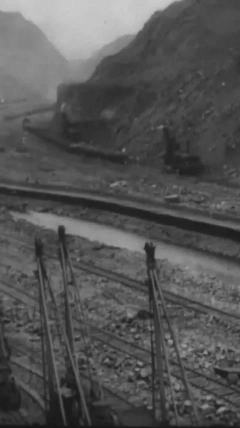 PANAMA - 1913 - A rocky ledge in the Culebra Cut is blasted for the Panama Canal Stock-Footage 342815385