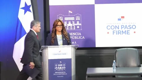 Panama commission recommends full closure of $10 billion mine to president, Pana Vídeo Stock 346795903