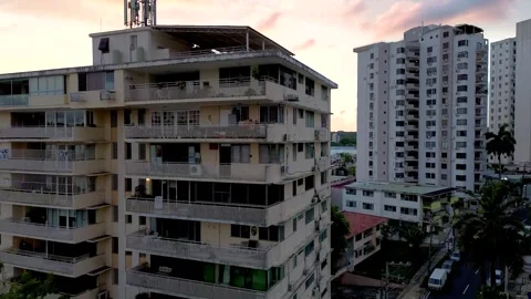 Panamá - Edificio y puesta de sol Stock Footage 243688311