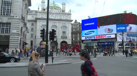 Panaroma view of Piccadilly Circus looking East Stock Footage 36557276