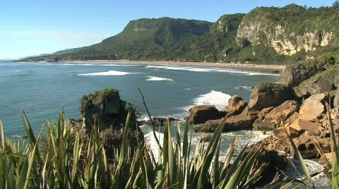Pancake rocks, New-Zealand Stock Footage
