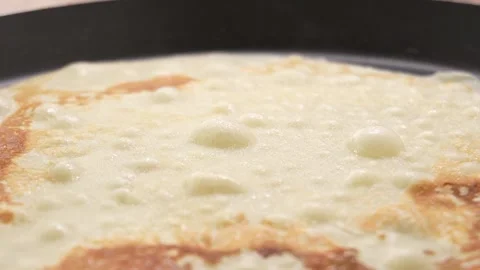 Pancake on Skillet. Stock Footage 255251555