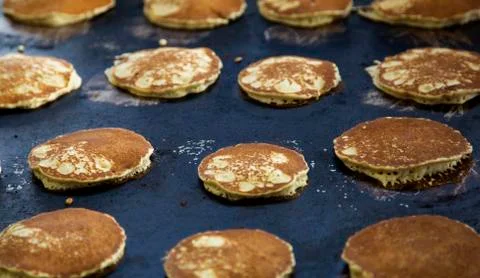 Pancakes Griddle Stock Photos