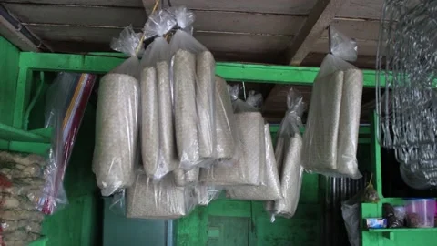 Pandan thorn leaf mat Stock Footage 195948712