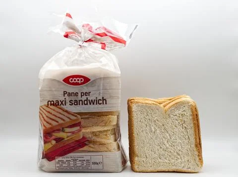 Pane per maxi sandwich, bread for maxi sandwich by Italian Coop Foto stock
