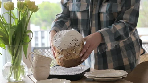 Panettone. Traditional Italian Easter bread with dried berries and chocolate Video stock 243020932