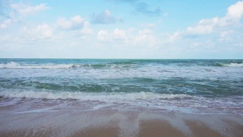 Pangan Slow motion of Waves, Ocean, Sea on tropical beach island. Stock Footage 108215641