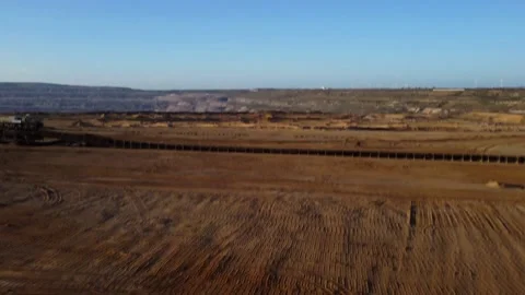 Panic flight over a open cast mine 스톡 동영상 220510135