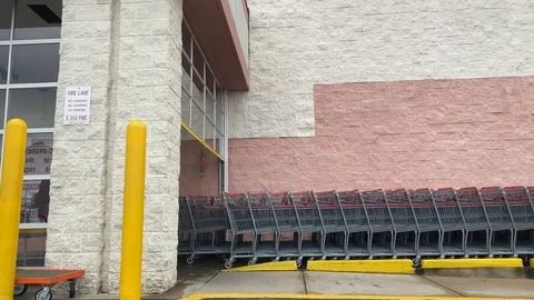 Panic shopping at a Costco during the COVID-19 pandemic in the United States Video stock 126597924