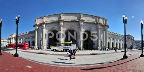 Paniramic view of union station in washington dc Stock Photos
